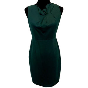 Elie Tahari Emerald Green Mini Dress With Elegant Neckline